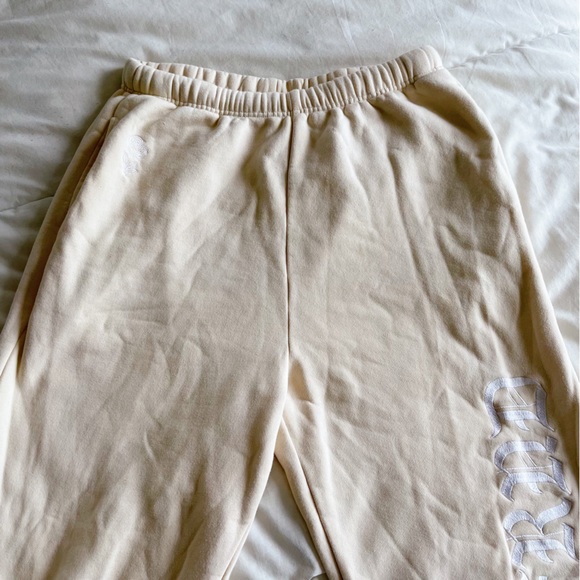 GRLFRND Sweatpants 🕊️ - Picture 2 of 4